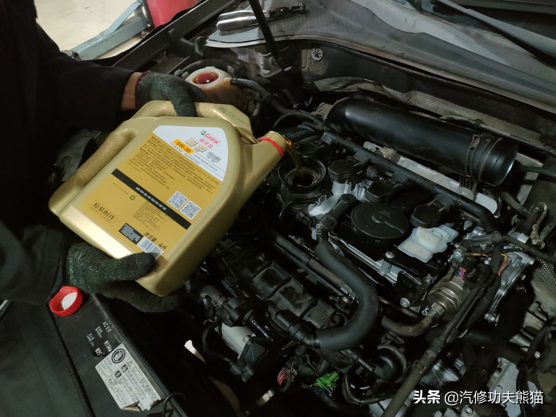 大众帕萨特烧机油维修费要多少,4s店解决不了问题该找谁