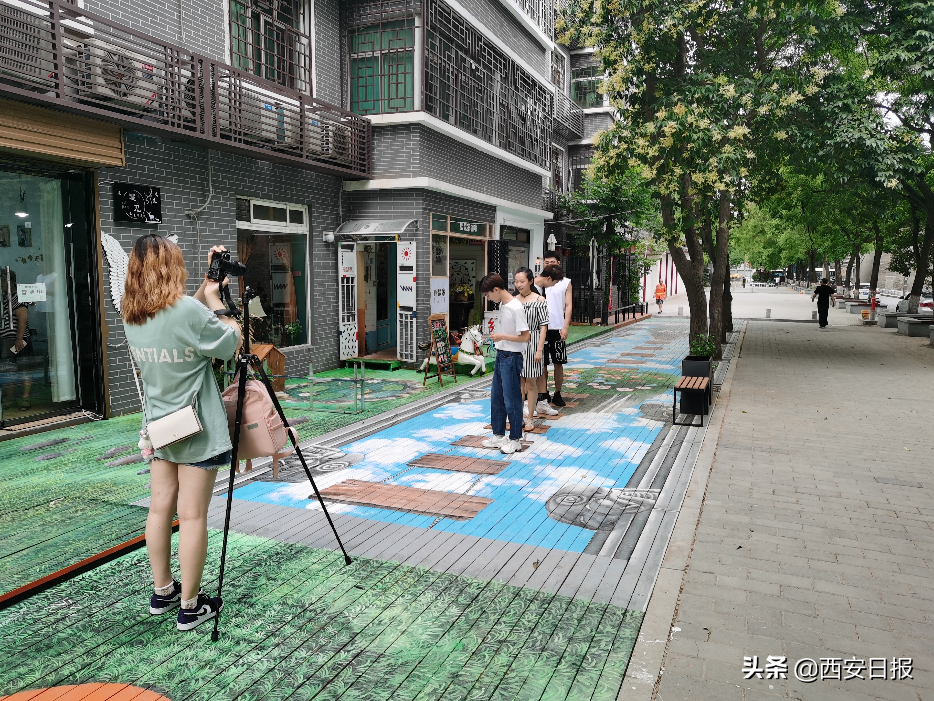 用心破解历史顽疾用情改到百姓心坎上碑林区让顺城巷成为有烟火气的“网红打卡地”