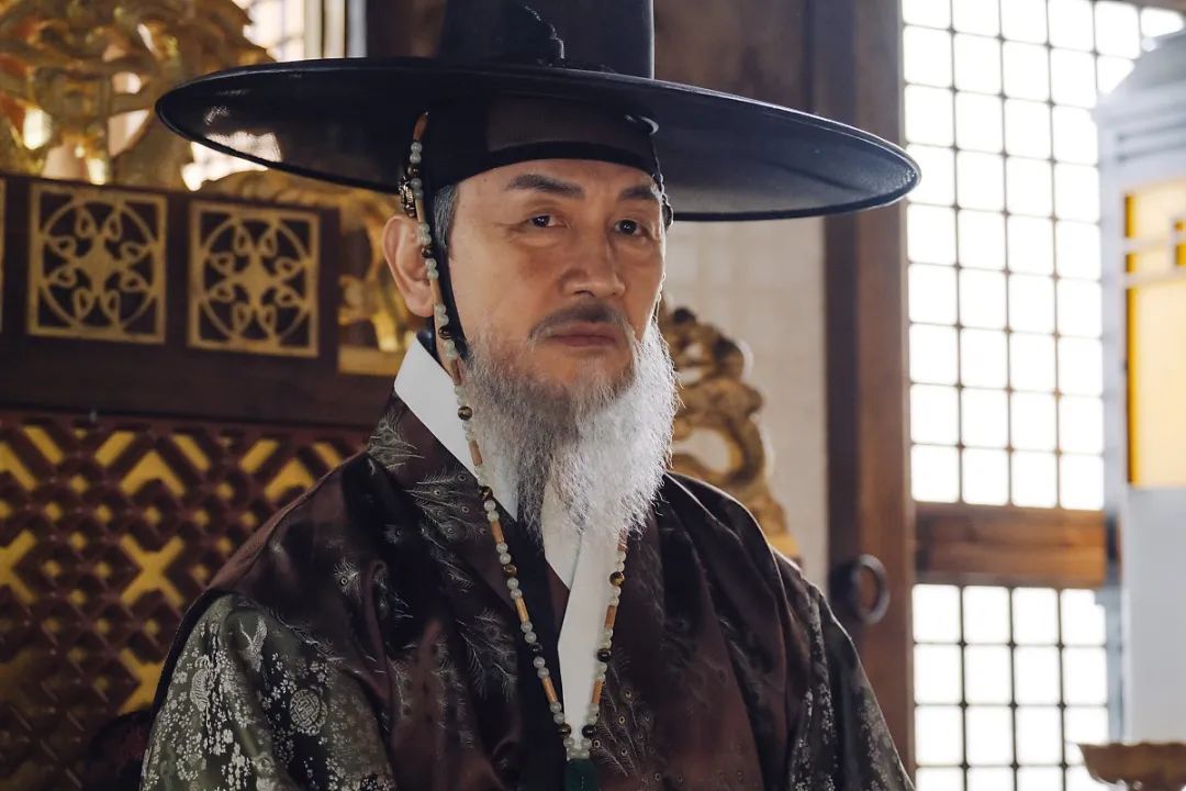 时隔九年终于回归,首播就破了收视纪录