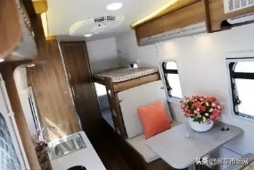 实拍小9.98万c型房车,空间最大的c型房车20万自动挡