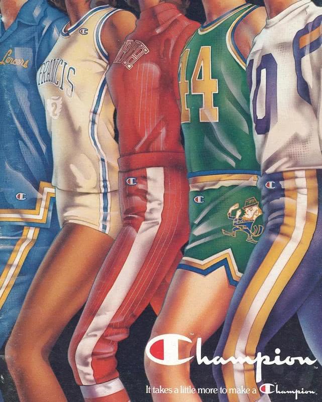 阿迪和耐克哪个鞋穿着最舒服,nike和阿迪达斯哪个更潮