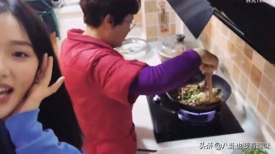 林允回老家全部视频,林允回上海家视频