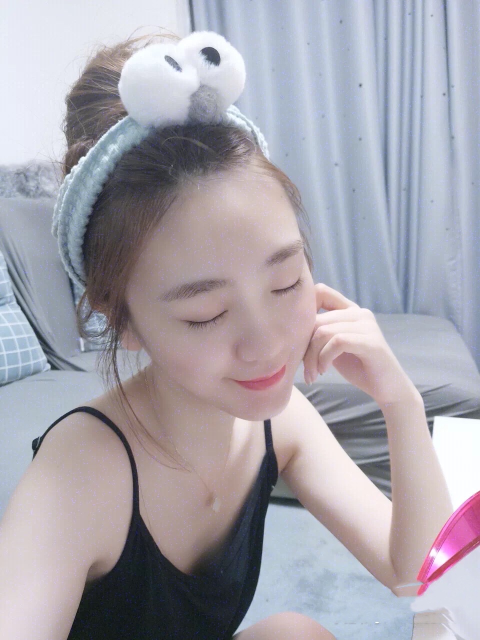 去黑头收缩毛孔的最好方法小妙招,去黑头收缩毛孔的简单小方法