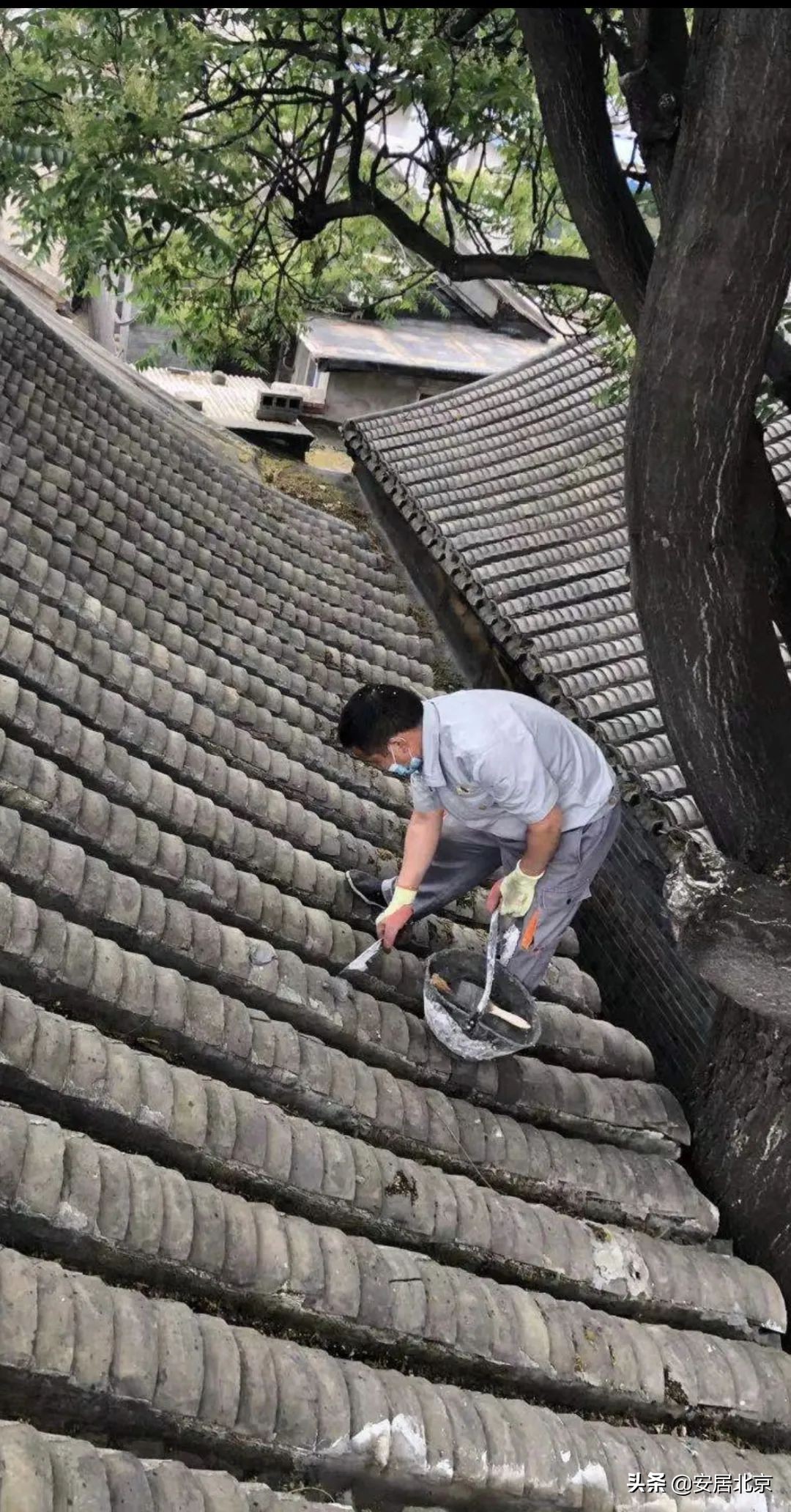 顶层漏水屋内滴水怎么处理,中间层屋顶漏水最好的处理方法