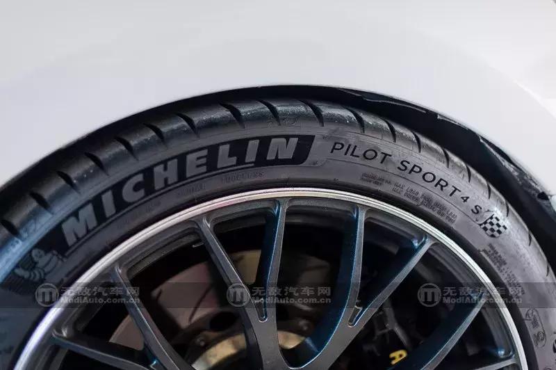 2023阿特兹改装,阿特兹改c63卡钳