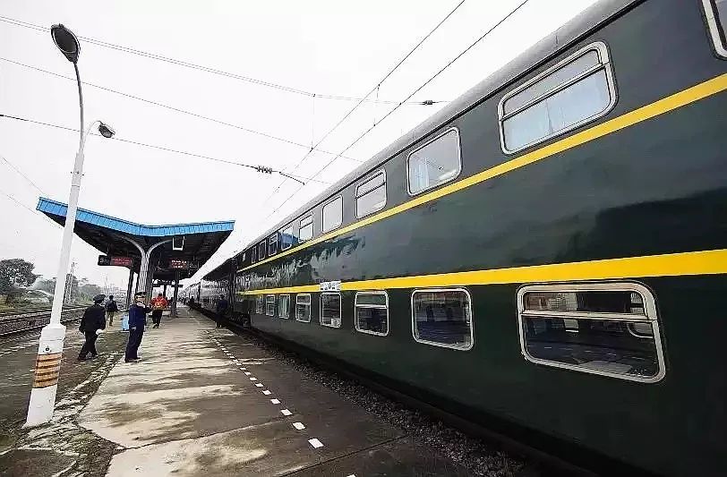 盘点不同国家的双层火车,中国是否曾经有双层火车