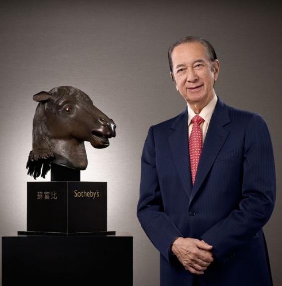 何鸿燊的传奇情史,和5个女人纠缠79年之久,风流半生却无一真爱