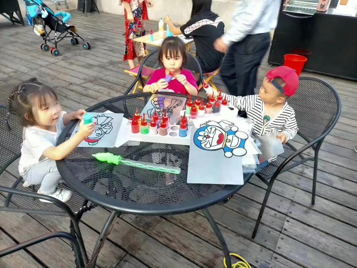 普通人做自媒体的出路在哪里,在小城市做自媒体有前途吗