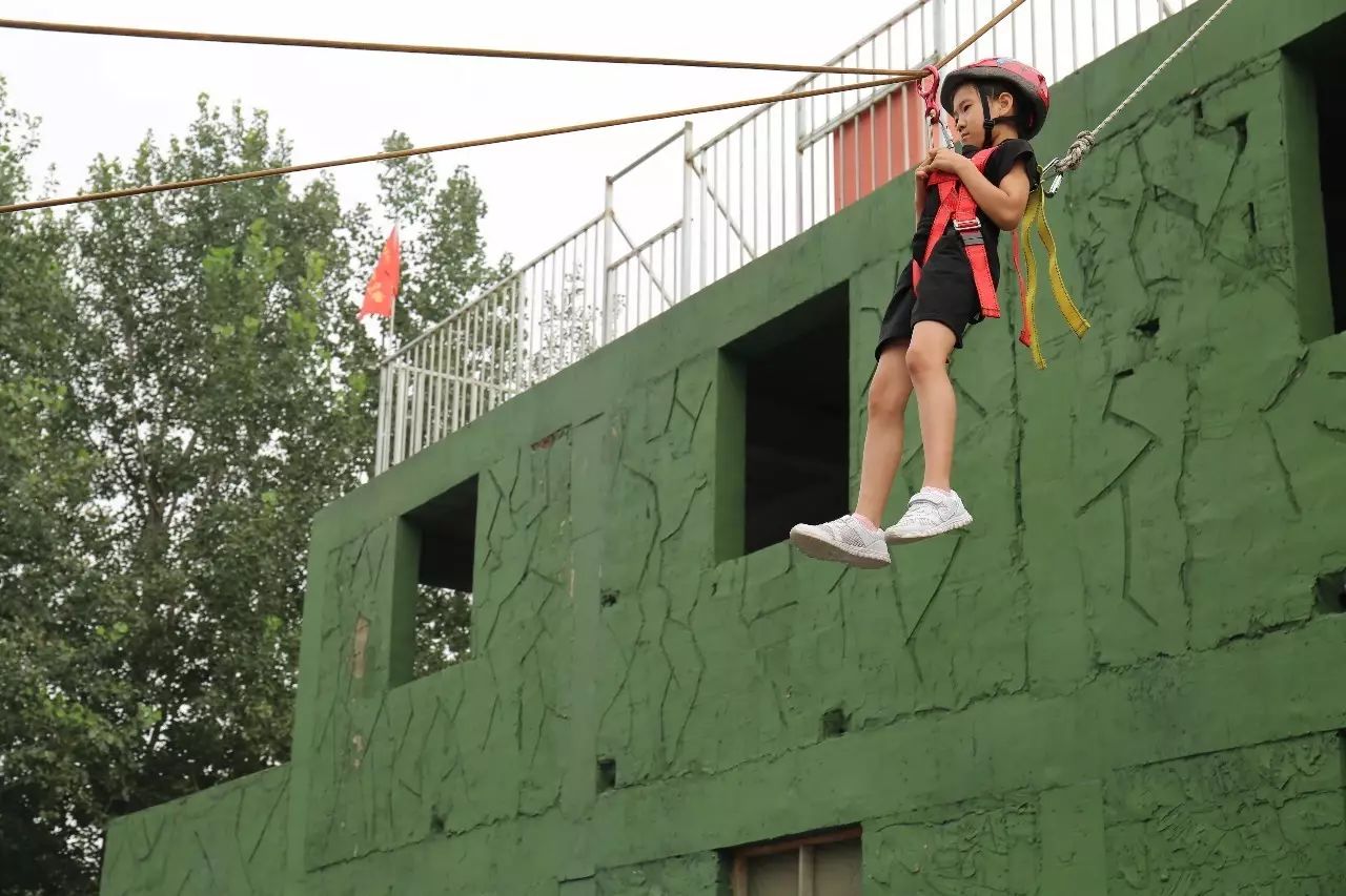 小硬汉青少年军事夏令营,军事夏令营军事五项教案