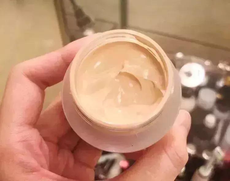 董璇的粉底液,董璇代言的粉底液牌子怎么样