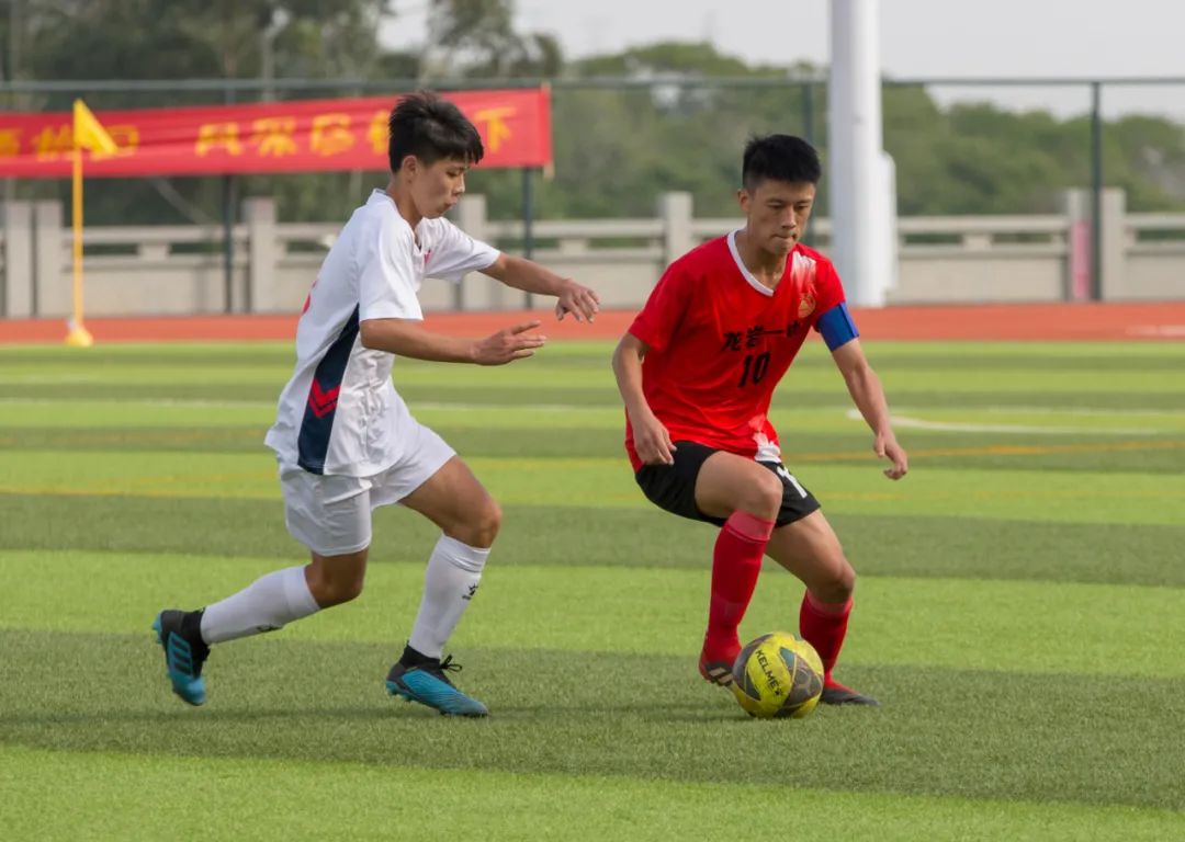 第一届青少年足球联赛总决赛,绿荫中学生足球比赛