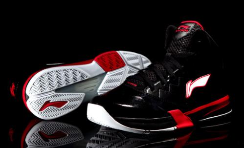 李宁帅气而又实战的篮球鞋,李宁云恶魔