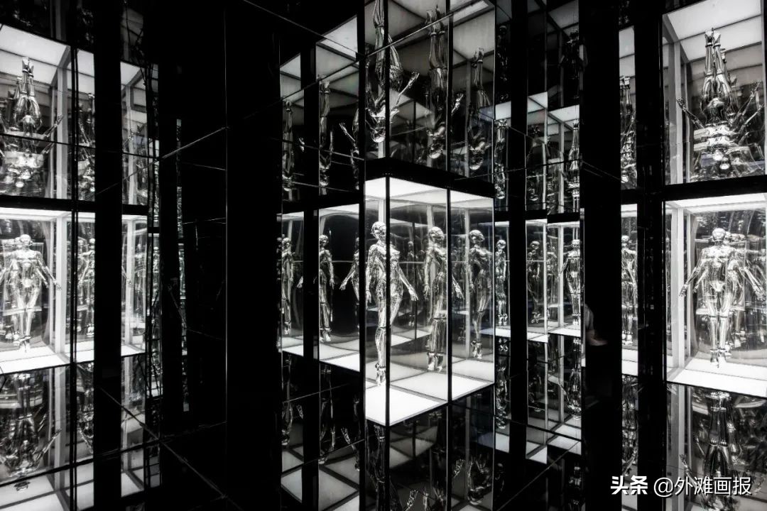 空山基机械姬1:1多少钱,空山基机械姬设计审美意蕴