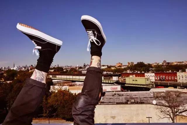 安纳海姆vans经典款,vans高端安纳海姆红色