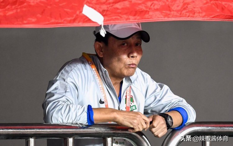 王宝山防守苏宁泰达,李玮锋受命保级成关键