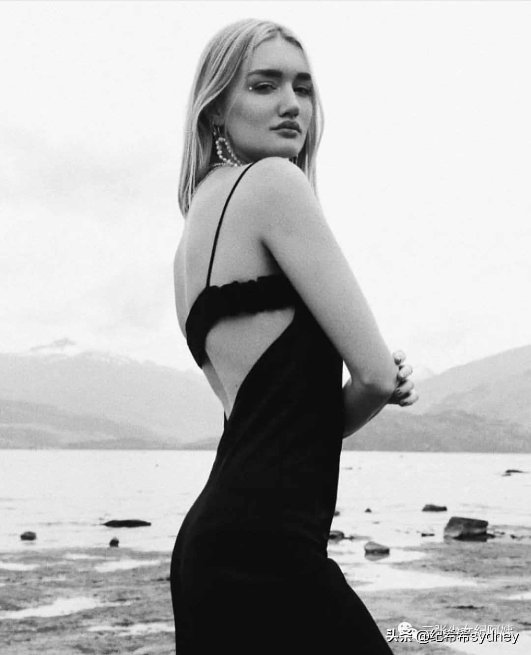 party穿什么风格衣服,年底party礼服