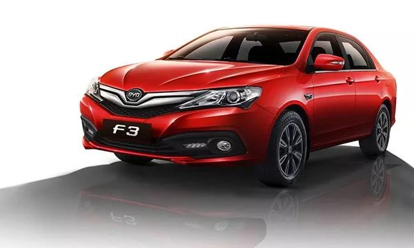 首付最低最有面子的车,年轻人首付5万买什么车月供2000