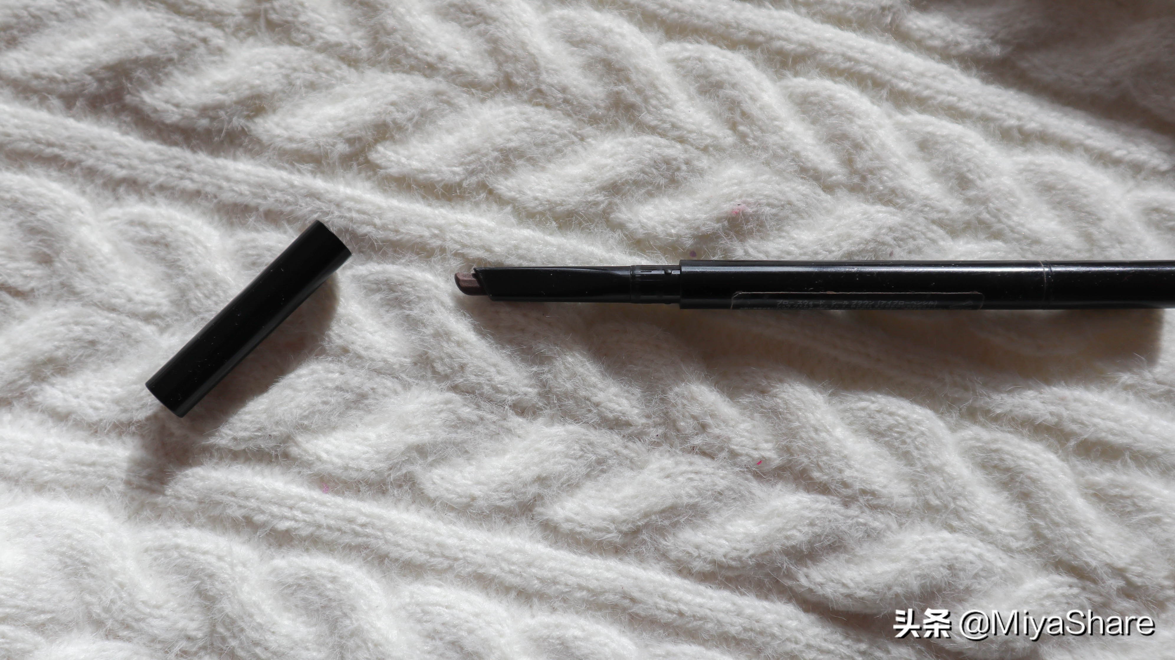 最近最火的彩妆单品推荐,2017年度爱用品专柜篇