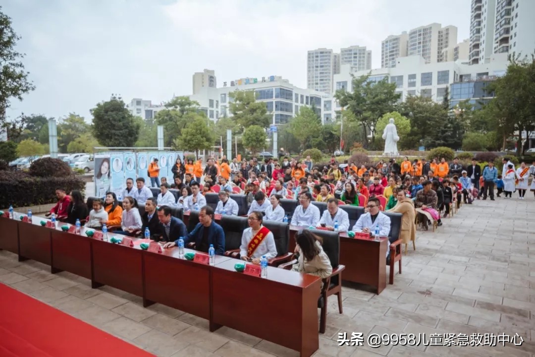 义诊走进乡村,义诊走进乡村医疗