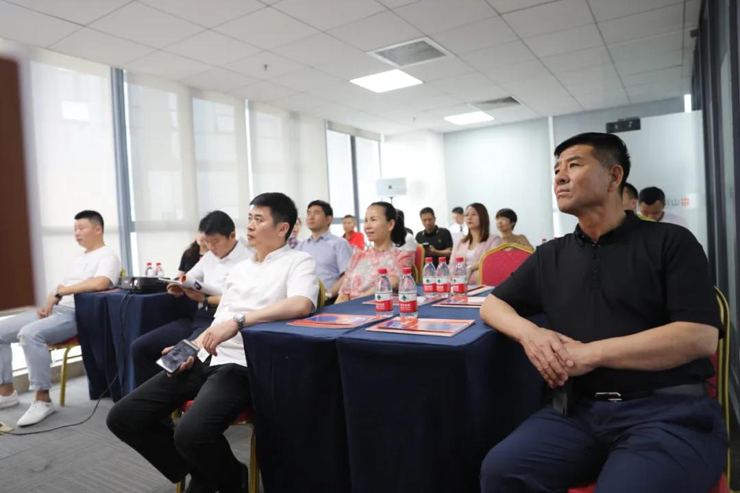 山川咨询商学院布局厦门，助力更多企业因组织而卓越