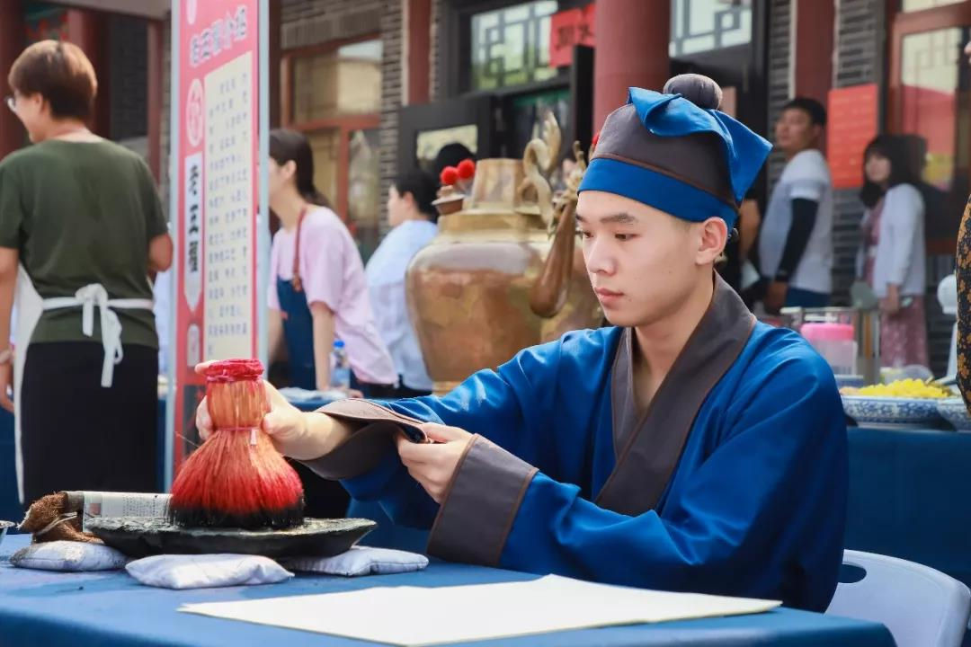 国庆假期如约至樱桃沟景区你到底盘不盘？