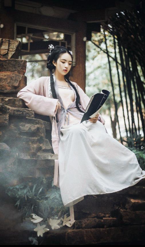 汉服界的十级汉服娘是什么意思,汉服届的十级汉服娘是什么意思