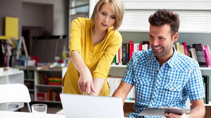 遇到一个吹毛求疵的上司该如何,办公室职场生存法则与技巧