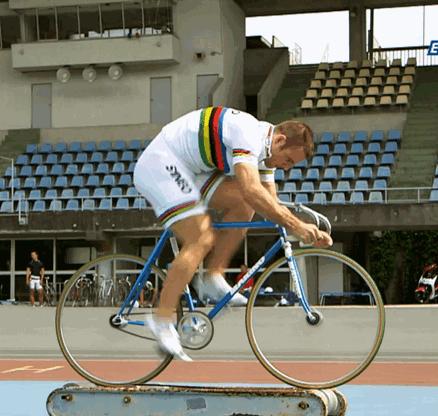 自行车骑行保护膝盖,如何在骑行中保护好膝盖