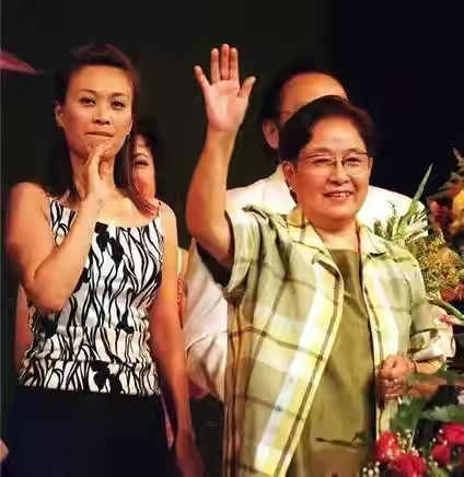 歌坛大姐和那英,那英歌坛大姐视频