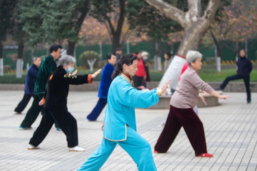 西安莲湖公园晨跑,西安莲湖公园散步