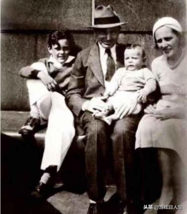 在他创作的世界里,我们永远不会绝望