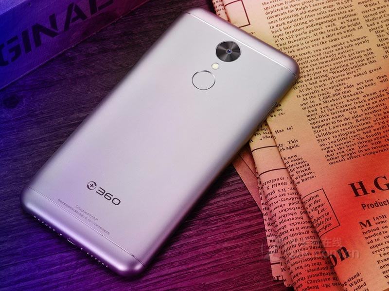 360周鸿祎为什么要卸任,360周鸿祎为什么最开始没有股份