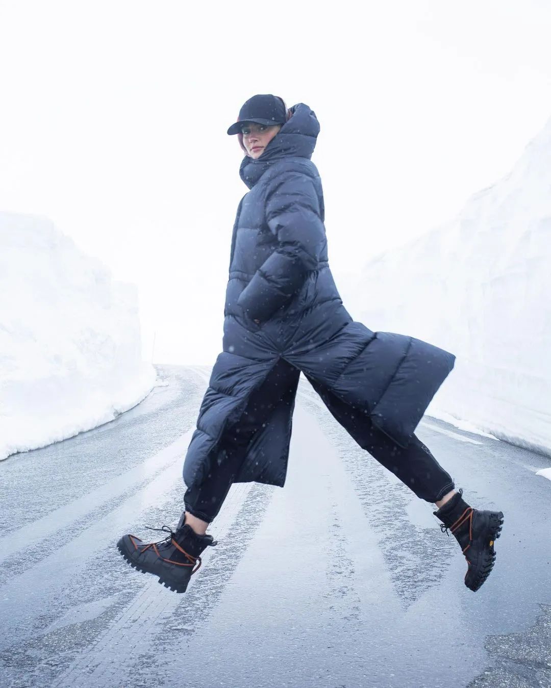 中国体育生标志的羽绒服,体育生羽绒服火了