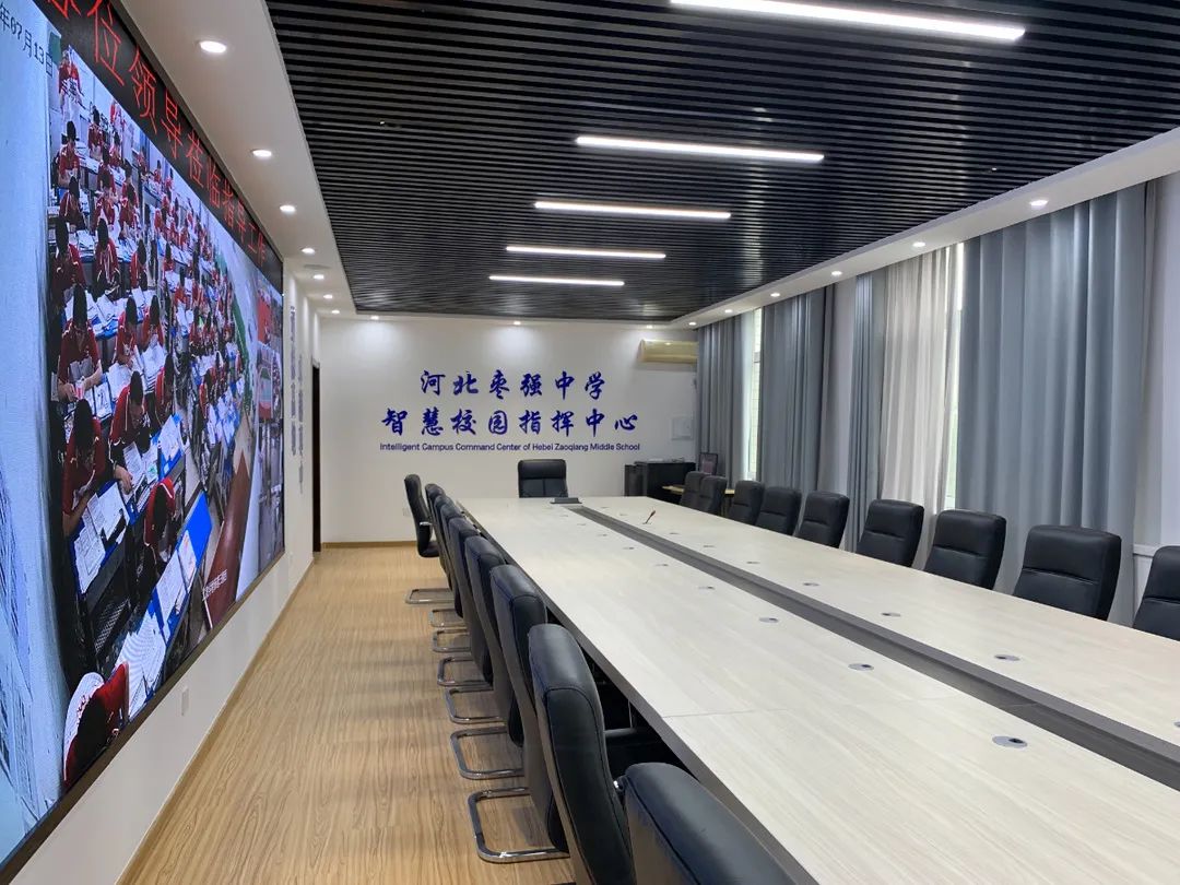 硬核科技装备学生,枣强中学礼盒