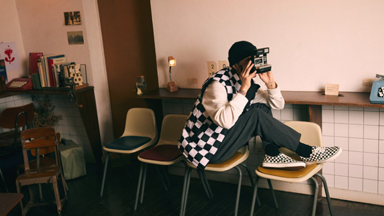 vans果然还是棋盘格最耐看,vans光感棋盘格