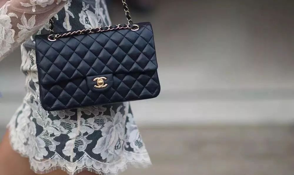 怎么耍牌才叫帅,怎么耍大牌教学