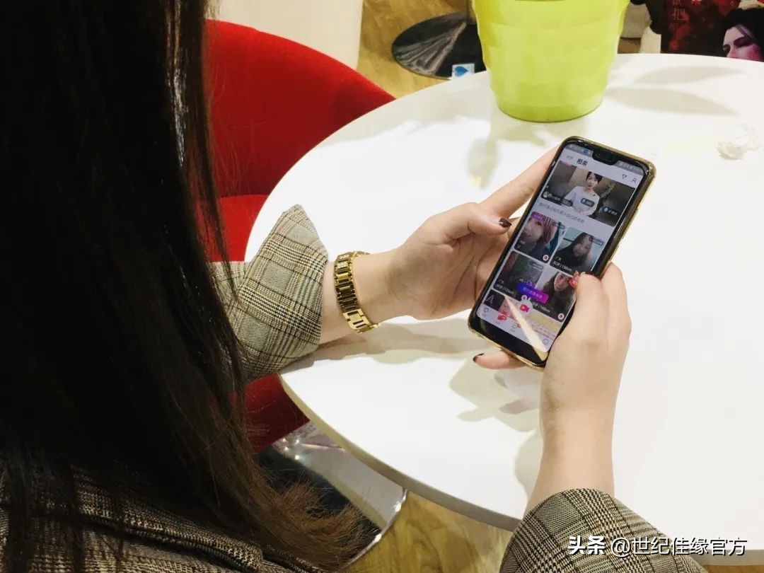 鐧惧悎浣崇紭缃戠浉浜查潬璋卞悧,鐧惧悎浣崇紭鍚屽煄鐩镐翰