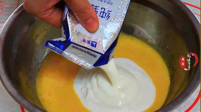 电饭煲蛋糕胚不塌陷不回缩的做法,电饭煲蛋糕粉蒸蛋糕如何不塌陷