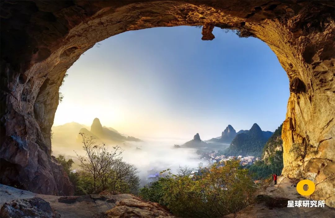 中国南方喀斯特的组成,中国南方喀斯特地貌原因