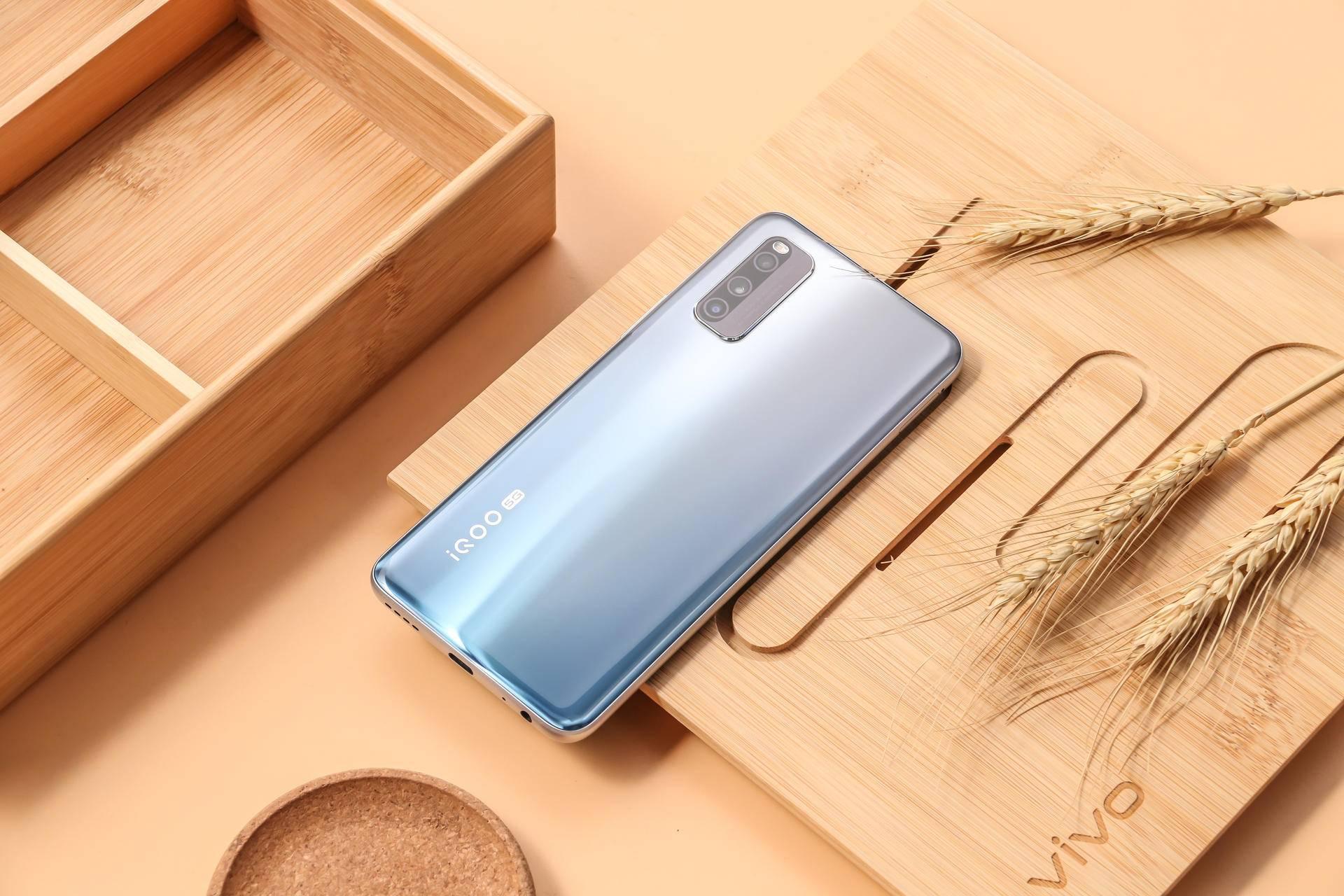 iqooz1有多省电,iqooz1散热技术