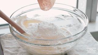 不用去韩国排队,也能吃到火爆的ins的LeBreakLab草莓蛋糕卷