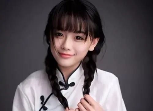 现在的网红脸和以前的网红脸,以前的网红脸vs现在的网红脸