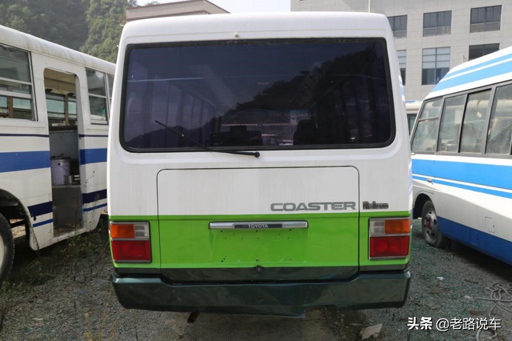 曾为政府机构“*用御**”客车的丰田第二*考代**斯特