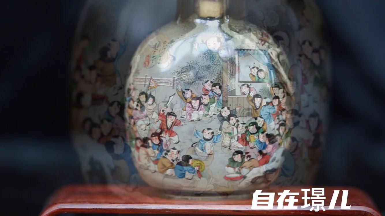 一张特别的床？麻醉自己？大神附体？哪一样才能画出神奇的鼻烟壶