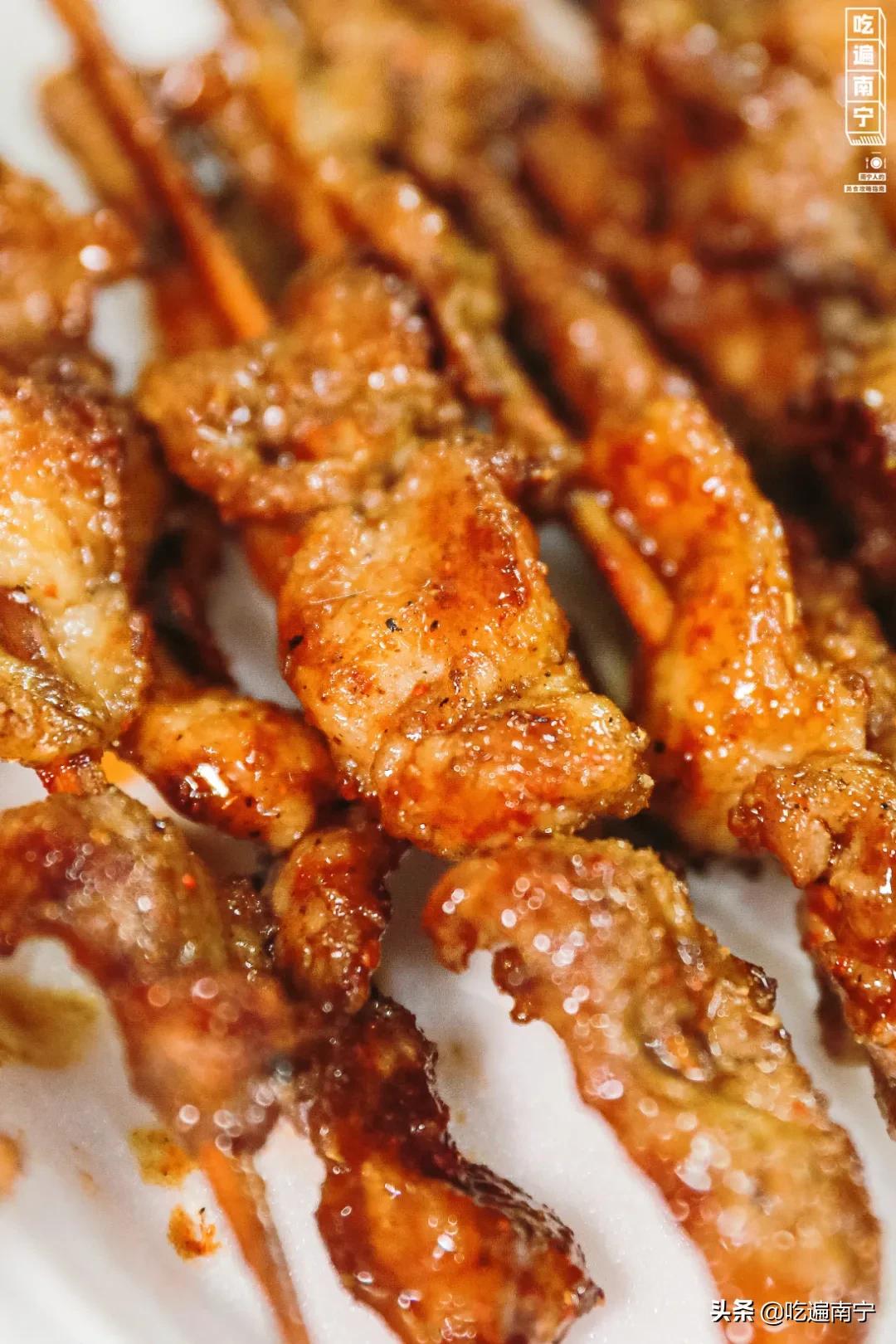 南宁东盟商务区烧烤摊,南宁2021烧烤店铺排行榜前十名