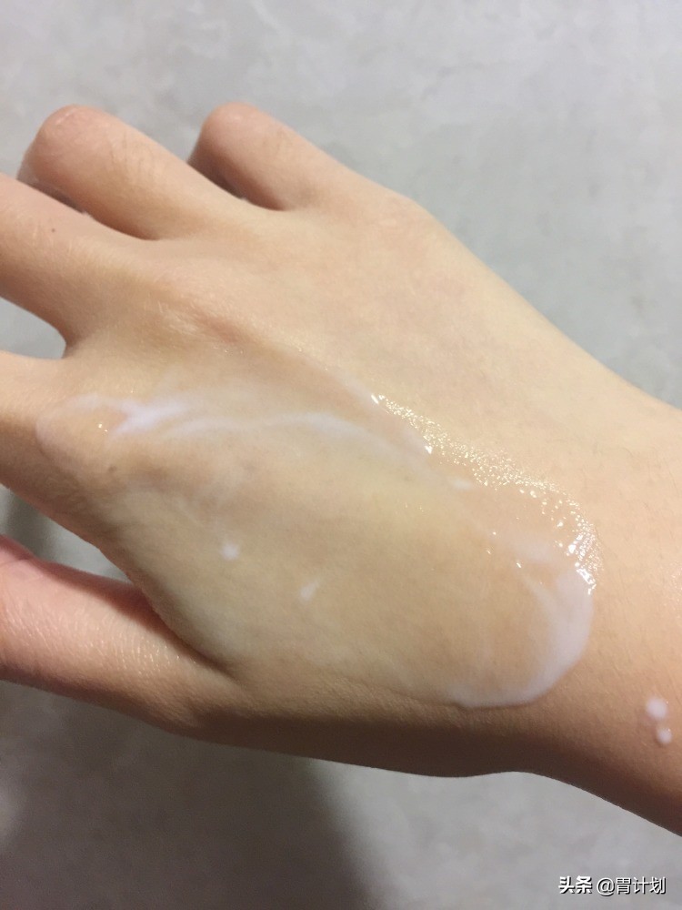 洗面奶不辣眼睛的好的正品,洗面奶不油腻推荐