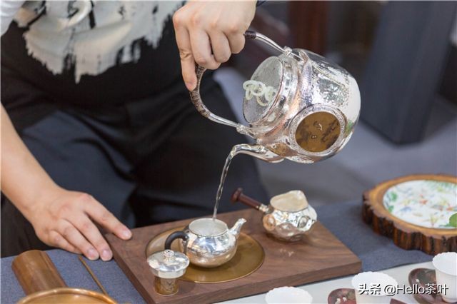 煮水用银壶好还是铜壶好,煮水银壶市面上价格几何