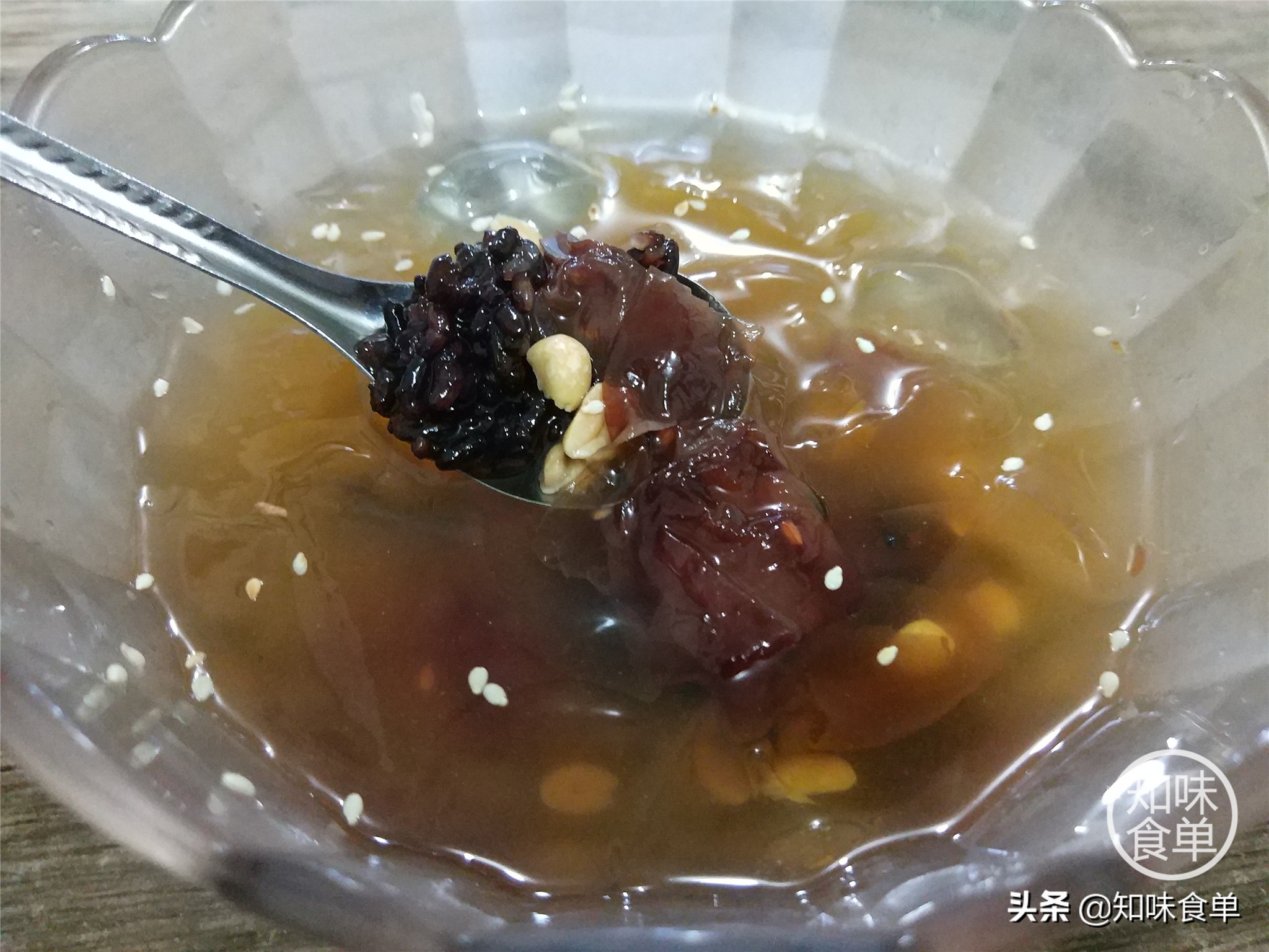 食单丨手工冰粉制作丨最全冰粉制作指南，天然*物冰植**粉大比拼