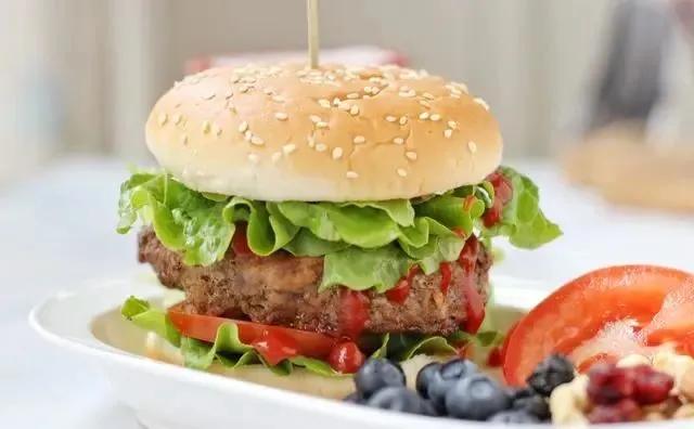 中国妈妈和日本妈妈比赛晒早餐,网友:真羡慕,难怪幸福感满满