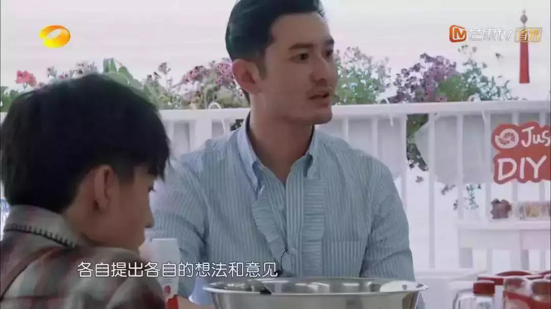 看完笑岔气，今年夏天国产最佳